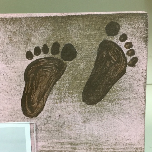 Pink Baby Footprints Wooden Frame - Holds 4”x6” - Picture 3 of 7